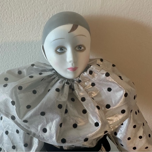 Porcelain Clown Dolls 1980’s Set Of Two - Picture 12 of 15